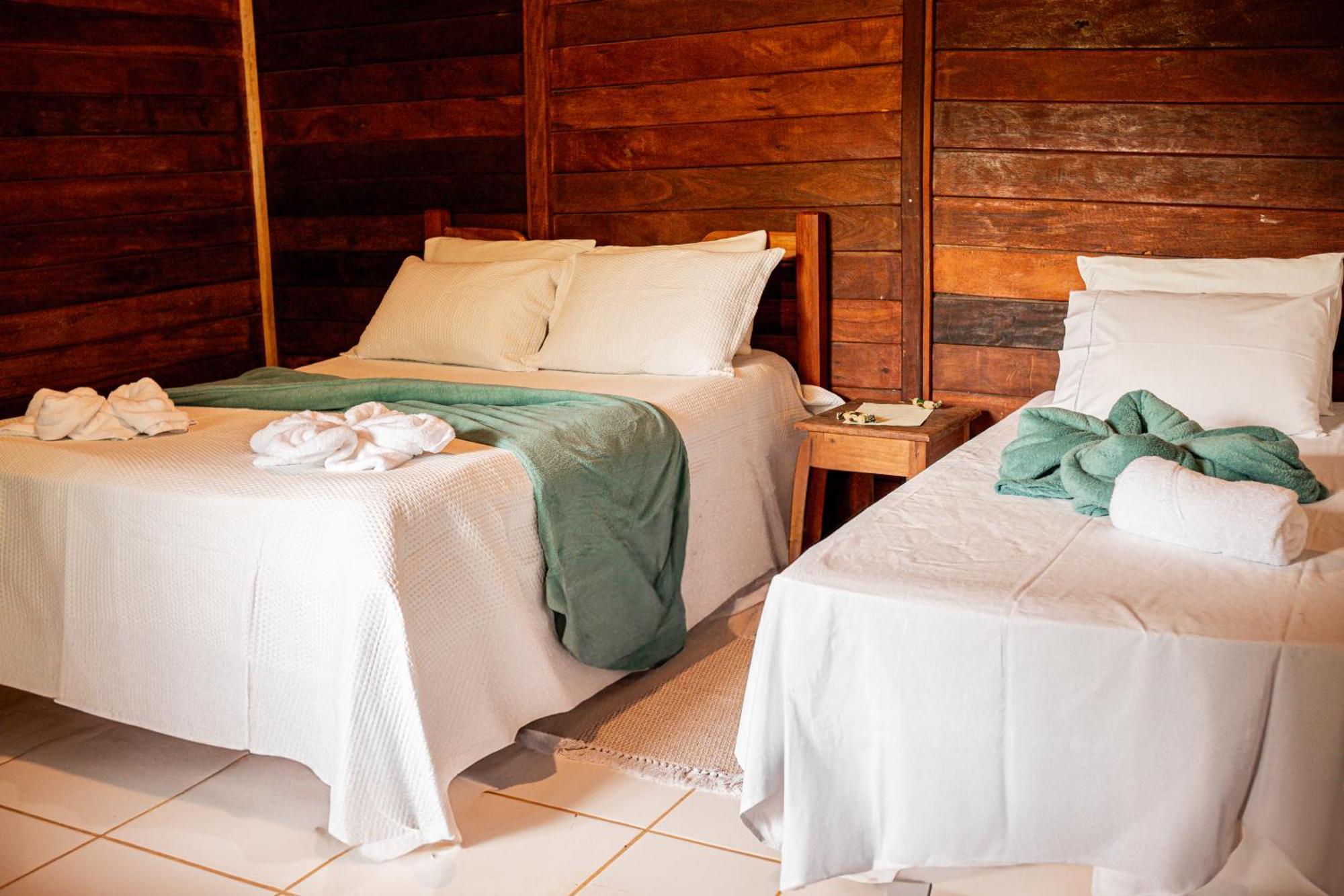 Refugio Mari Mari Lodge Президенти-Фигейреду Экстерьер фото